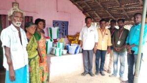 அருண்மொழியின் ஓயாதஅலைகள் அறக்கட்டளை சார்பாக நிவாரண பொருட்கள் !